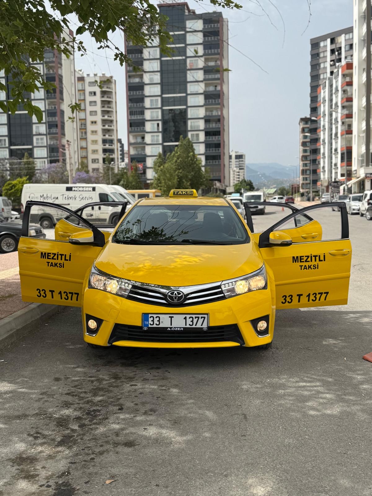 Mezitli Taksi Yan Görünüm